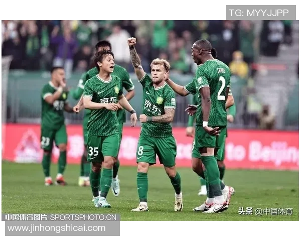 北京国安主场迎战河北华夏全力争胜展现球队实力与斗志 北京国安主场迎战河北华夏全力争胜展现球队实力与斗志